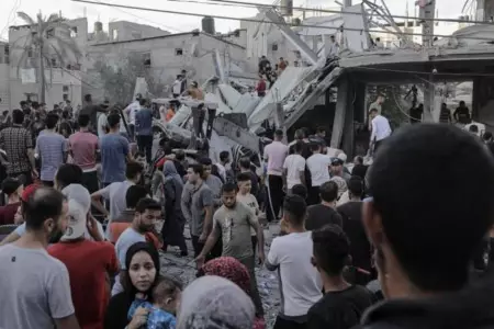 Bombardeo de Israel a Franja de Gaza mata a cientos de personas.
