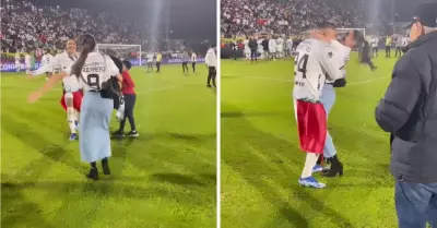 As festej Paolo Guerrero con su novia tras ganar la Sudamericana.