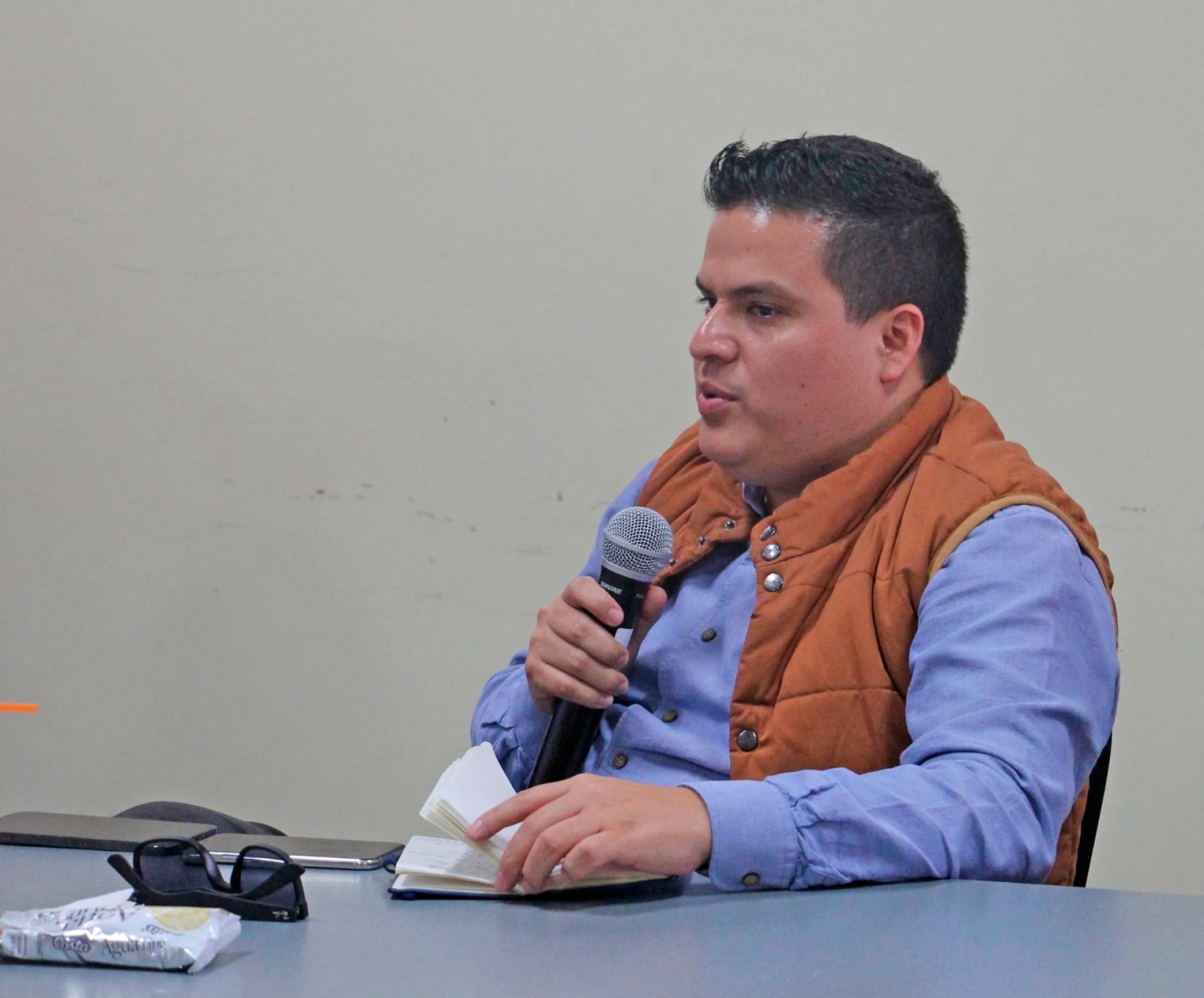 Congresista Diego Bazán