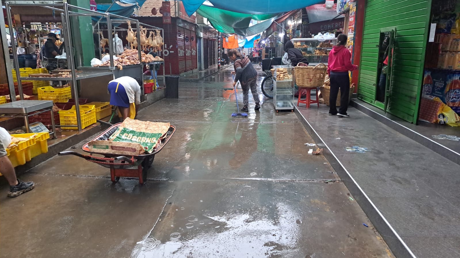 Lluvias azotan los distritos de Trujillo y autoridades brillan por su ausencia