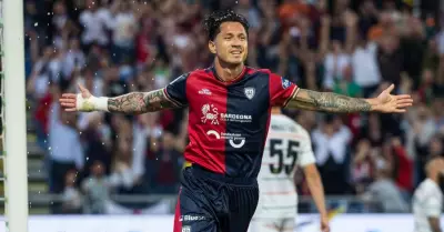 Gianluca Lapadula en Cagliari.