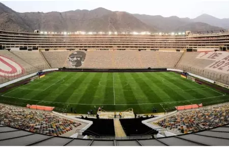 CD de la FPF sancionó a Universitario y al Estadio Monumental.