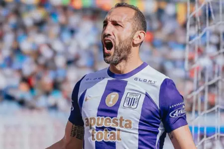Hernn Barcos comete 'locura' por Alianza Lima.