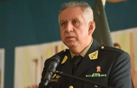 Jos Baella.