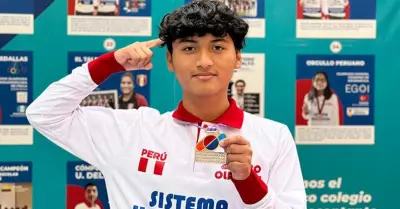 Estudiante peruano gana medallas en competencia de Fsica.