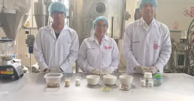 Alumnos de la Universidad Nacional del Santa elaboran gomas dulces de tocosh y c