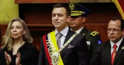 Daniel Noboa asume presidencia de Ecuador.