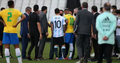 FIFA abre proceso tras pelea en el Brasil vs. Argentina