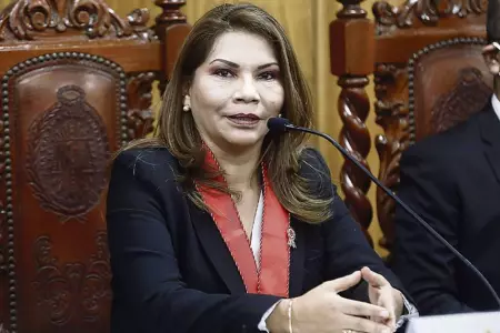 Fiscal Marita Barreto solicita a Patricia Benavides autorizacin para dar entrev