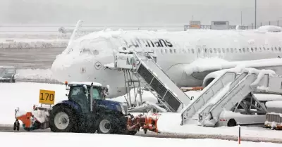 Aeropuerto de Múnich cerrado por nieve.