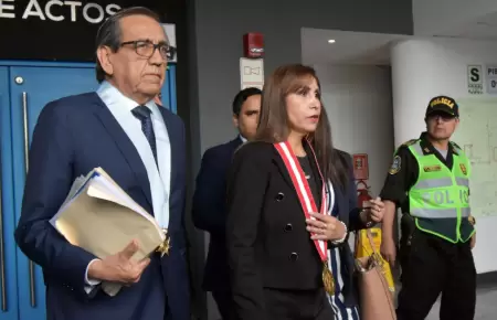 Patricia Benavides abandona sede del JNJ reclamando que "no se respeta el debido