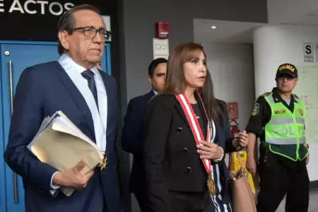 Patricia Benavides abandona sede del JNJ reclamando que "no se respeta el debido
