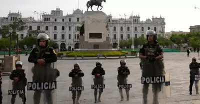 PNP despliega 6 mil efectivos en Lima por protestas