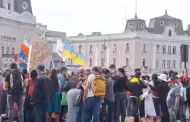 "Que se vayan todos": Caos en la plaza Dos de Mayo ante inicio de movilización