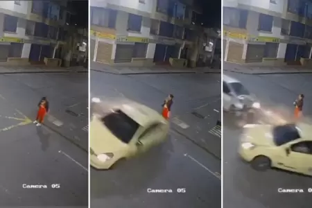 Mujer sobrevive a choque de dos autos.