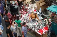 Mesa Redonda: Ciudadanos y ambulantes invaden las calles de emporio comercial a das de la Navidad
