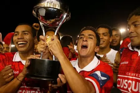 Cienciano gan la Copa Sudamericana un da como hoy.