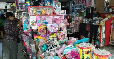 Padres ajustan presupuesto para juguetes en Trujillo