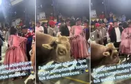Mujer entrega un toro de regalo a su ahijado en fiesta de graduacin: "Esa madrina vale oro"