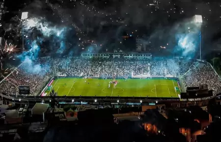 Noche Blanquiazul 2026 correra riesgo por Universitario.