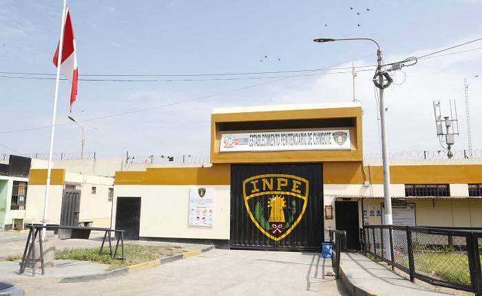 Confirman condena de 14 años de cárcel para policía que ultrajó a joven