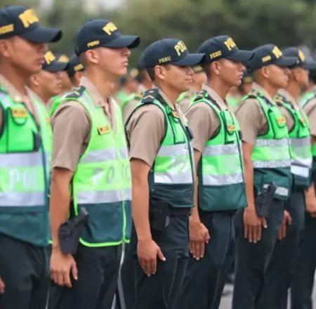 5 mil policas fueron incorporados al patrullaje policial.