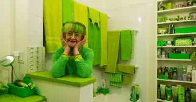 Lady Green, la anciana que viste de verde.