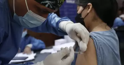 Gobierno de Dina Boluarte adquirira vacunas bivalentes que no protegeran contr