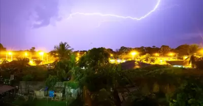 Tormentas elctricas se presentan en Loreto.