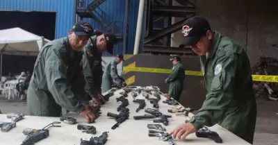 Advierten que desde el 2014 la delincuencia en Ecuador utilizaba armas que perte
