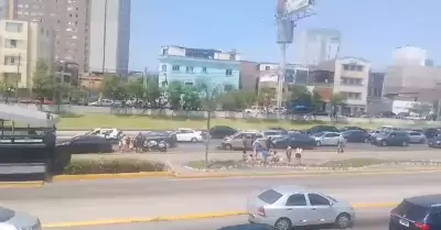 Cudruple choque en Va Expresa deja siete heridos en La Victoria.
