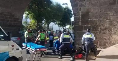 Muere polica en Arequipa.