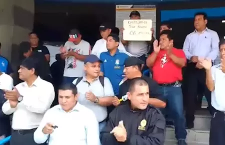 Trabajadores de Ministerio Pblico de Lambayeque exigen sus sueldos.