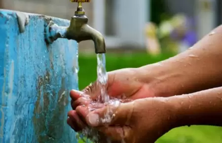 Sedapal niega subir tarifa del agua potable en Lima y Callao.