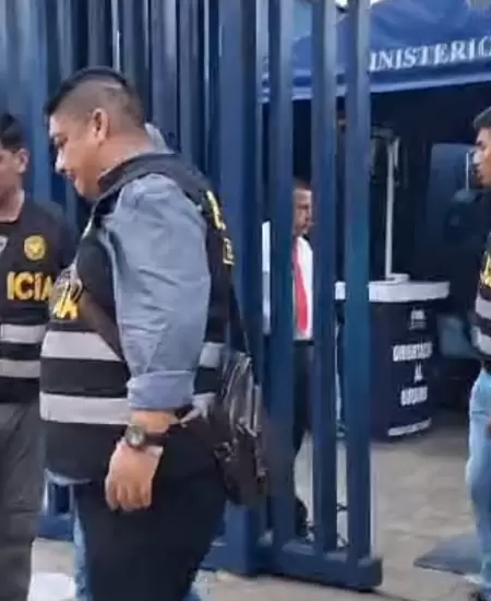 Detienen a exalcalde de Huancavelica y su hijo por liderar presunta organización