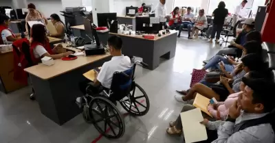 Ms de 100 puestos de trabajo para personas con discapacidad.