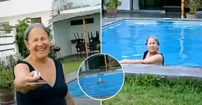 Susana Villarn disfruta del verano en piscina frente al mar.