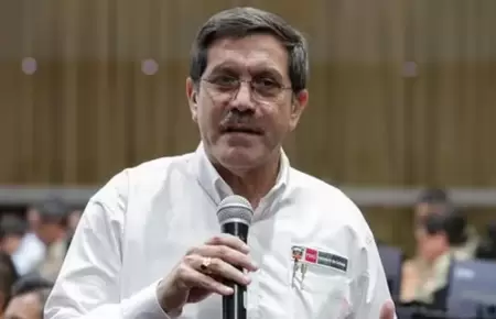 Exministro de Defensa rechaza declaraciones de Yaziré Pinedo.