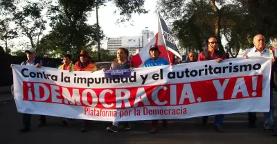 Organizaciones sociales marcharn "contra golpe congresal".