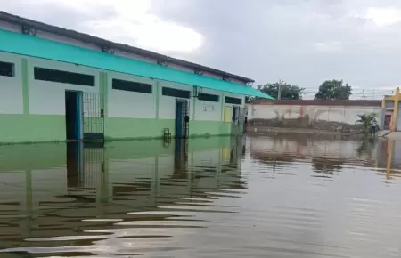 Cerca de 9 mil colegios se encuentran en zonas de muy alto riesgo por lluvias.