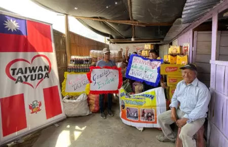 Gobierno de Taiwn y Exitosa entregaron una tonelada de vveres a la olla comn