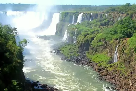 Estos son los pases sudamericanos que cuentan con la mayor fuente de agua.
