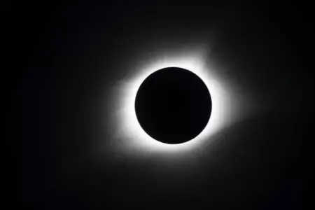 Cundo se podr avistar un nuevo eclipse solar total en Per?