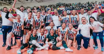 Alianza Lima se coron campen del Vley Femenino.