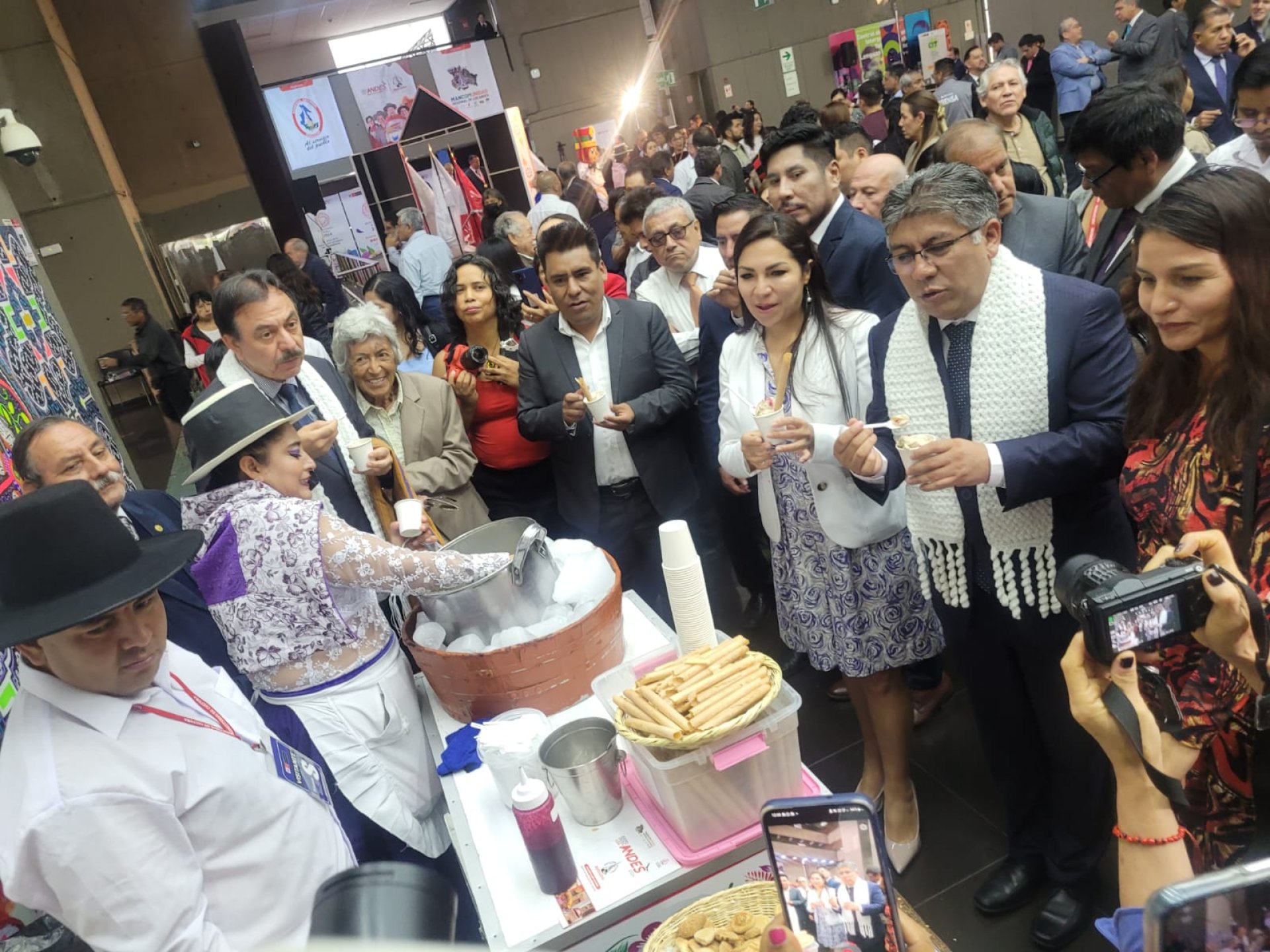 Feria Expo Per Los Andes Edicin Bicentenario recibir a ms de 40 mil visitantes del Per y el exterior