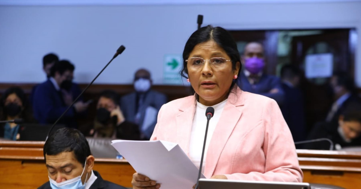 Congreso: Presentan PL que plantea derogar la causal de cese del trabajador por fusión o extinción de entidad