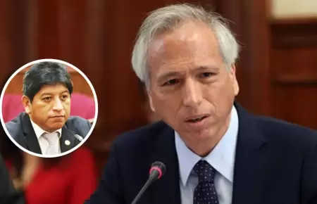 Aldo Vsquez critica propuesta de defensor del Pueblo.