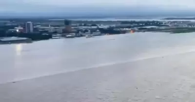 Aeropuerto de Brasil completamente inundado.