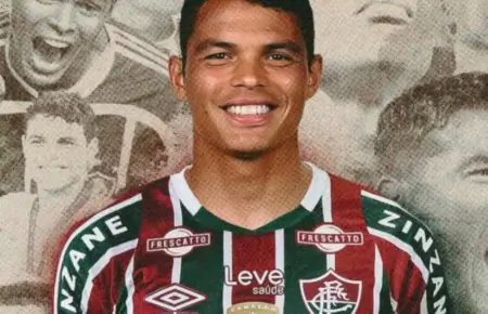 Thiago Silva fue contratado por Fluminense.