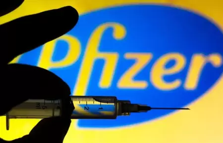 Acciones de Pfizer en descenso tras fallecimiento de ni�o.